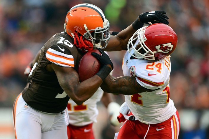 NFL: Kansas City Chiefs at Cleveland Browns